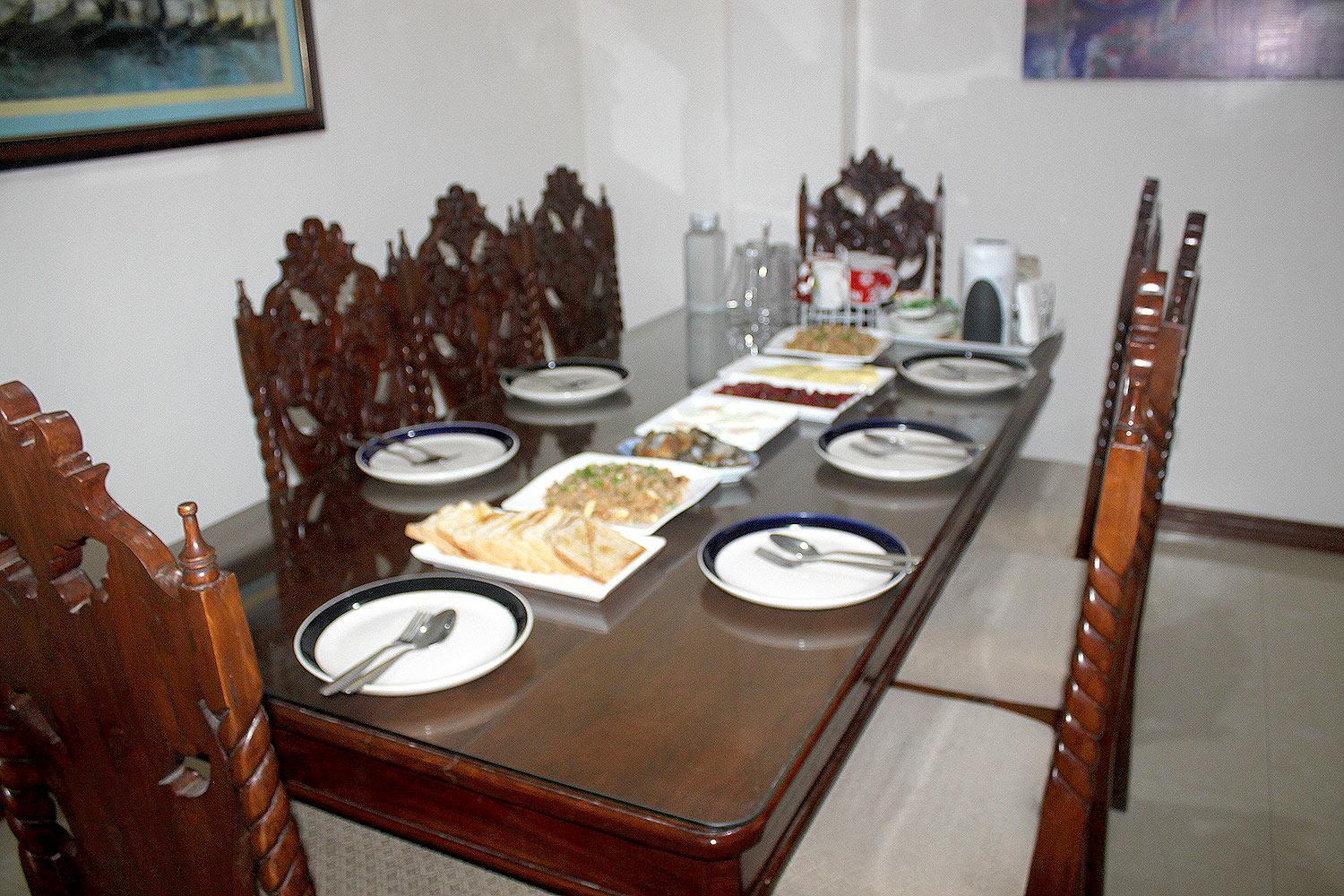 Leizel'S Bed & Breakfast Palompon Esterno foto